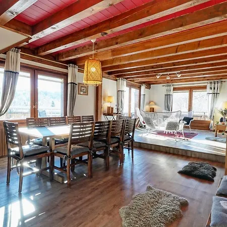 Pretty Nest With View Of Mont Blanc Chalet