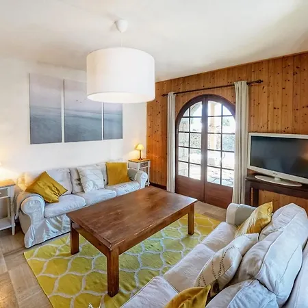 Pretty Nest With View Of Mont Blanc * Combloux